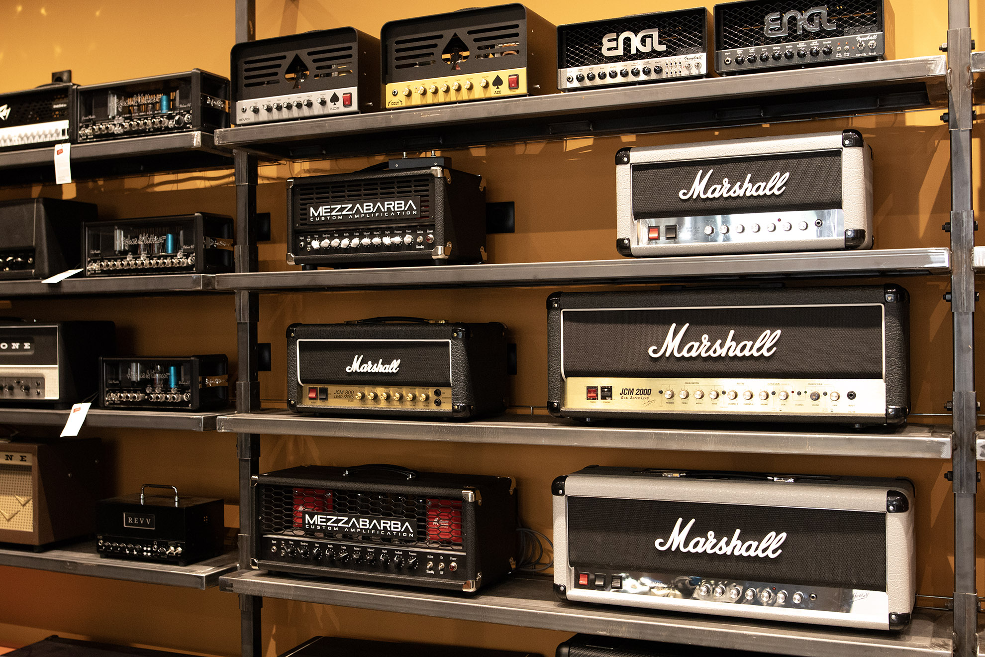 Guitar Legend - Mur têtes amplis